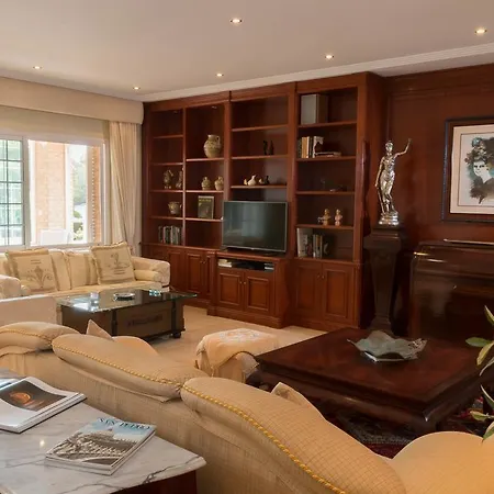 לינה וארוחת בוקר El Paso La Nucía