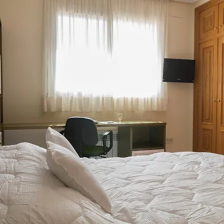 Couette-café El Paso 4*